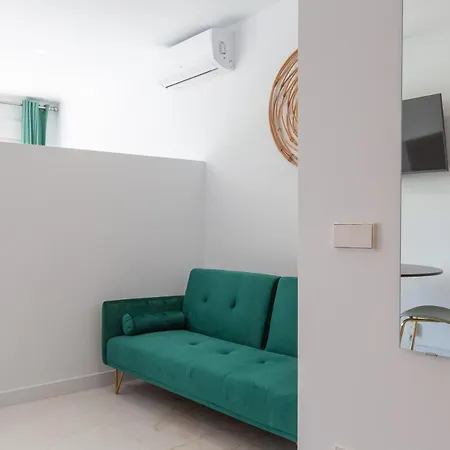 Apartment Acuarium Bonito Loft Con Piscina La Milla De Oro